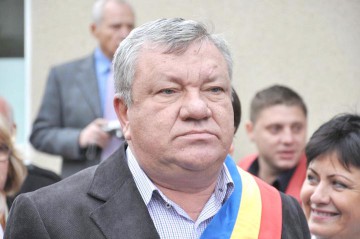 Băneasa are primar ales şi atât. Ion Marin vrea să obţină în instanţă dreptul de a primi salariu fără să muncească